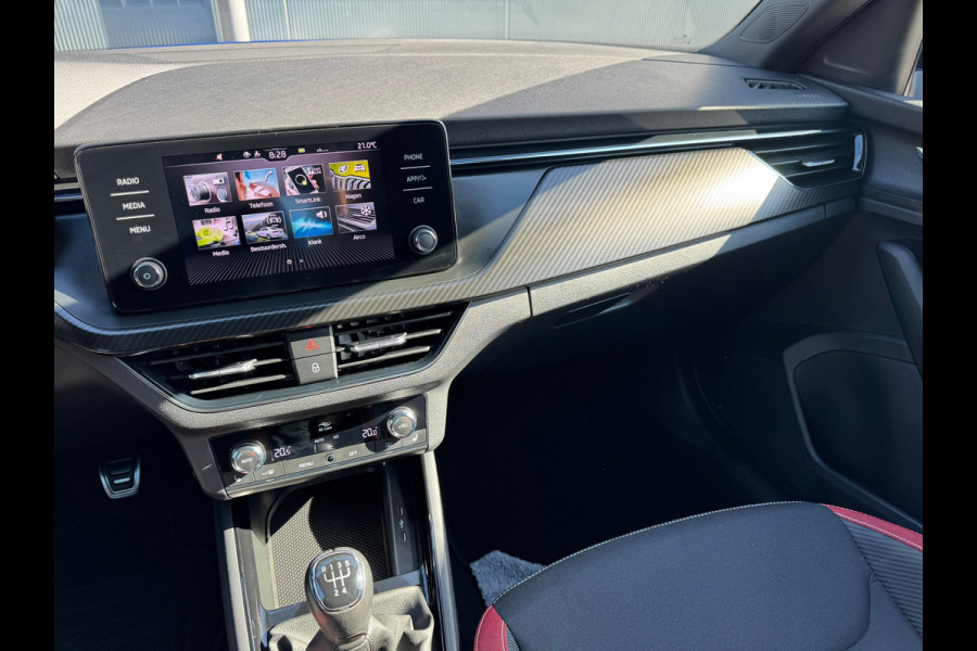 Škoda Kamiq 1.0 TSI Monte Carlo * Panoramadak * Stoelverwarming * Carplay * Full Led *