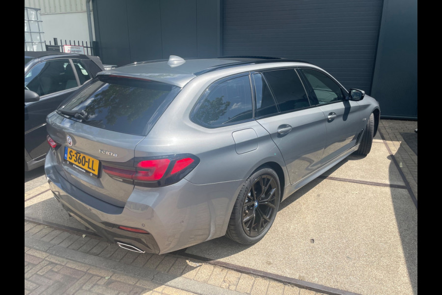 BMW 5 Serie Touring 530e Business Edition Plus Laser Led Panorama M-pakket 19inch breedset memory orig NL Geleverd NAP compleet!