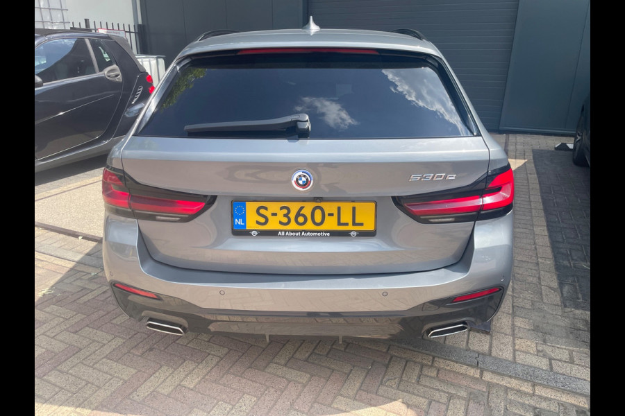 BMW 5 Serie Touring 530e Business Edition Plus Laser Led Panorama M-pakket 19inch breedset memory orig NL Geleverd NAP compleet!