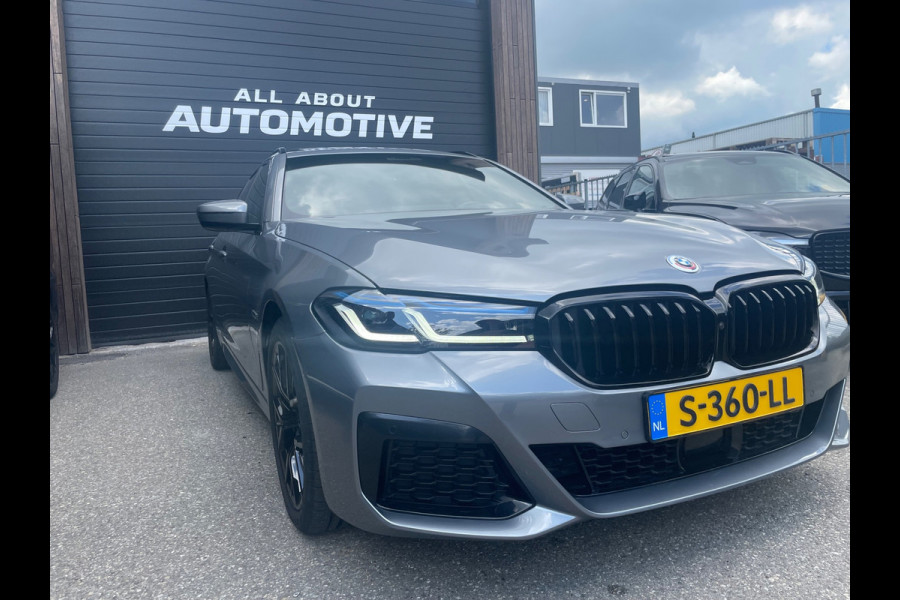 BMW 5 Serie Touring 530e Business Edition Plus Laser Led Panorama M-pakket 19inch breedset memory orig NL Geleverd NAP compleet!