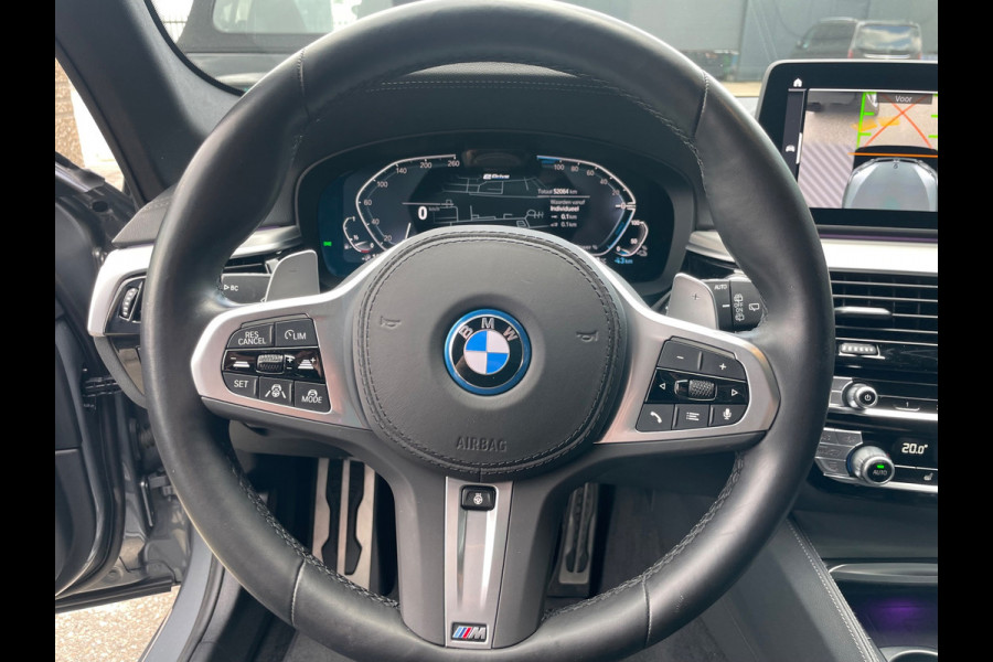 BMW 5 Serie Touring 530e Business Edition Plus Laser Led Panorama M-pakket 19inch breedset memory orig NL Geleverd NAP compleet!
