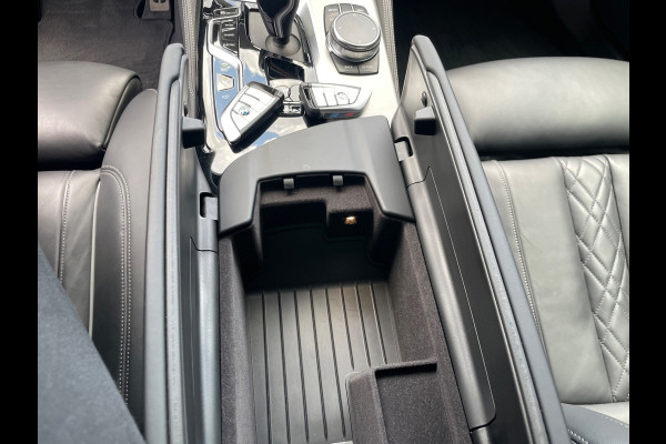 BMW 5 Serie Touring 530e Business Edition Plus Laser Led Panorama M-pakket 19inch breedset memory orig NL Geleverd NAP compleet!