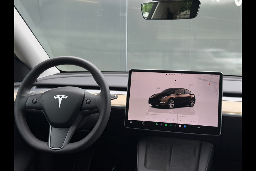 Tesla Model Y RWD 58 kWh 98% SOH LFP Autopilot Dealer Onderhouden