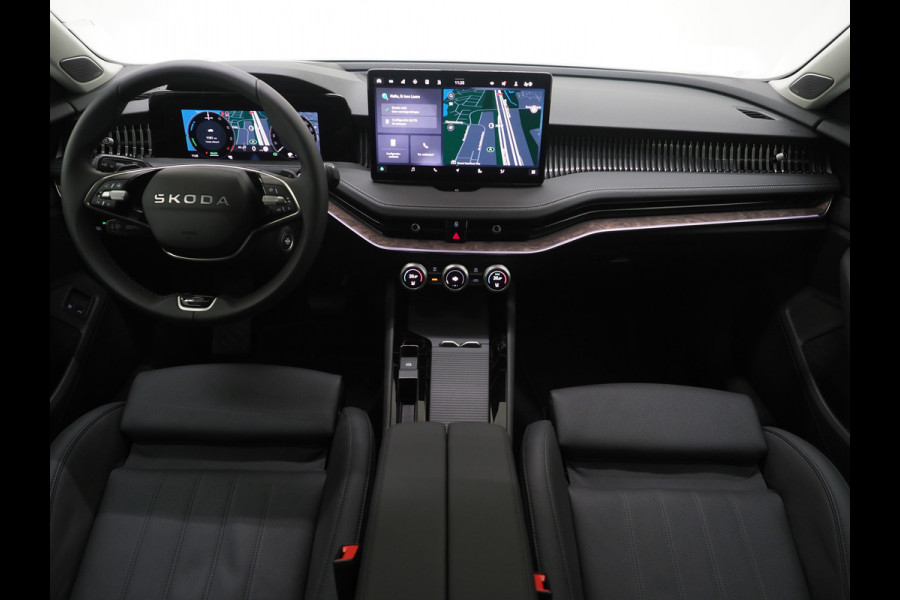 Škoda Superb Combi 1.5 TSI PHEV Laurin & Klement | Leder | Massage | HUD | Canton | Camera | Sfeerlicht | Memory | Keyless