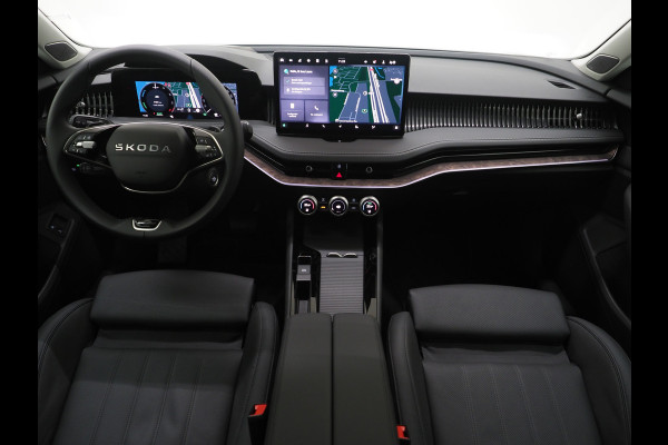 Škoda Superb Combi 1.5 TSI PHEV Laurin & Klement | Leder | Massage | HUD | Canton | Camera | Sfeerlicht | Memory | Keyless