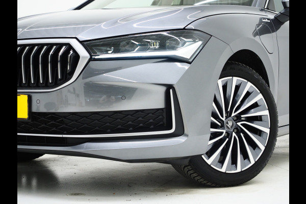 Škoda Superb Combi 1.5 TSI PHEV Laurin & Klement | Leder | Massage | HUD | Canton | Camera | Sfeerlicht | Memory | Keyless