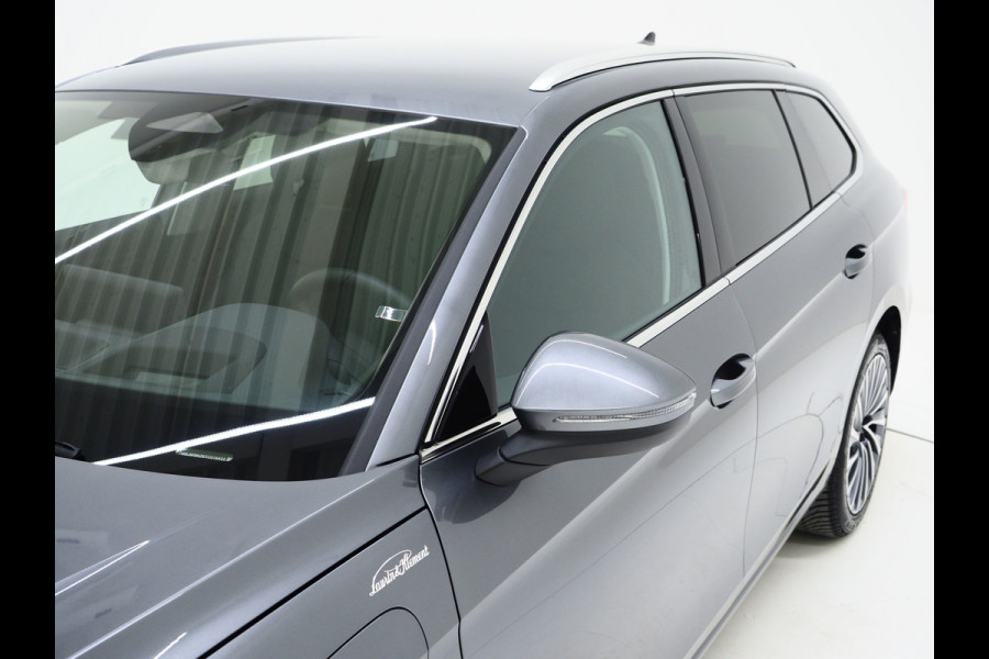 Škoda Superb Combi 1.5 TSI PHEV Laurin & Klement | Leder | Massage | HUD | Canton | Camera | Sfeerlicht | Memory | Keyless