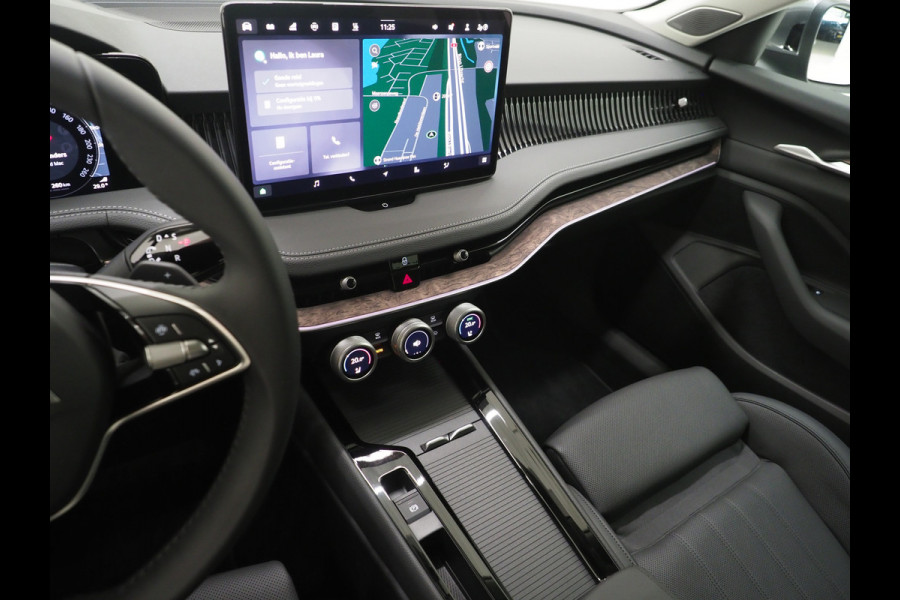 Škoda Superb Combi 1.5 TSI PHEV Laurin & Klement | Leder | Massage | HUD | Canton | Camera | Sfeerlicht | Memory | Keyless
