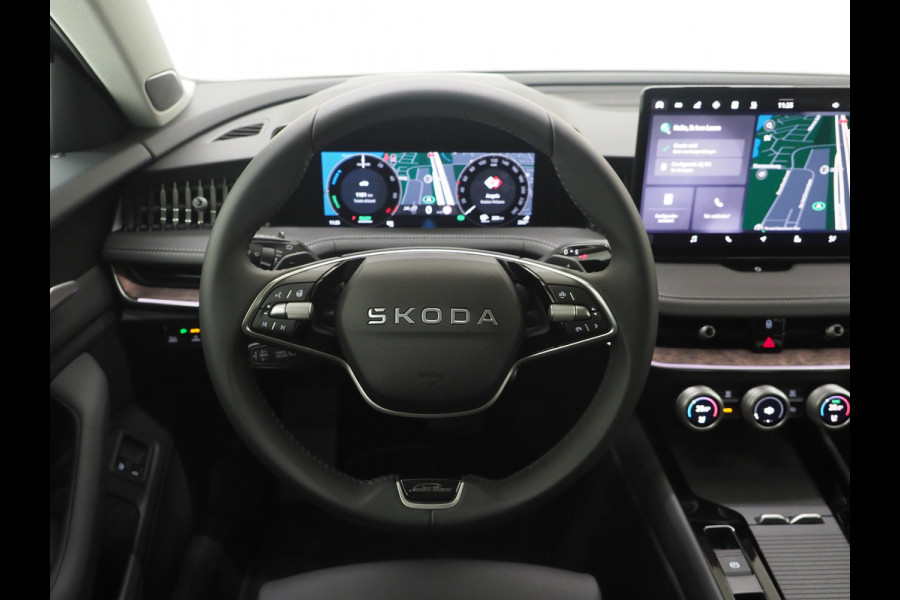 Škoda Superb Combi 1.5 TSI PHEV Laurin & Klement | Leder | Massage | HUD | Canton | Camera | Sfeerlicht | Memory | Keyless