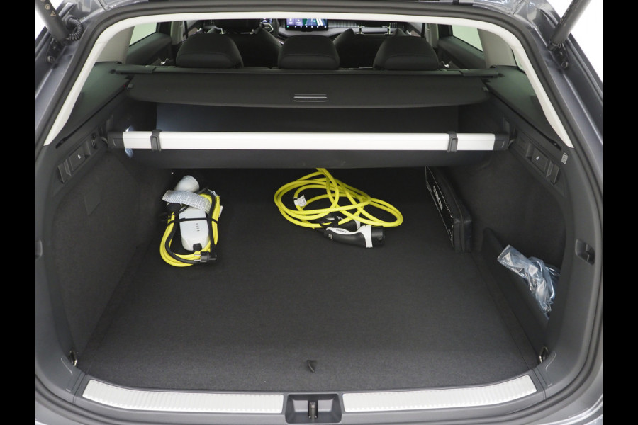 Škoda Superb Combi 1.5 TSI PHEV Laurin & Klement | Leder | Massage | HUD | Canton | Camera | Sfeerlicht | Memory | Keyless