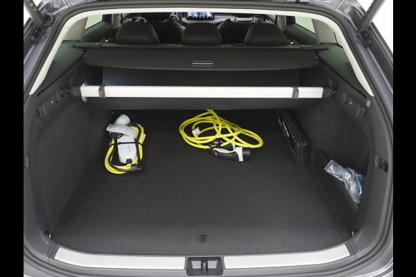 Škoda Superb Combi 1.5 TSI PHEV Laurin & Klement | Leder | Massage | HUD | Canton | Camera | Sfeerlicht | Memory | Keyless
