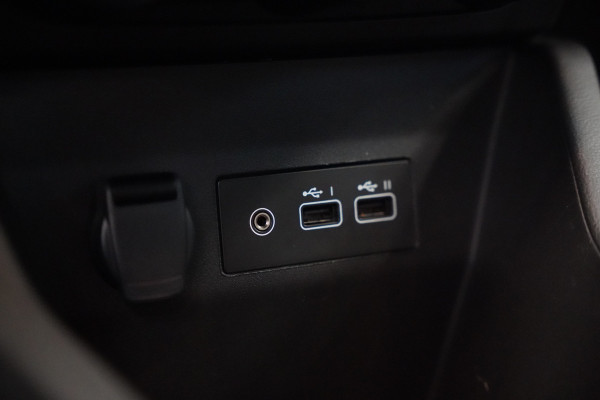 Renault Clio 1.0 TCe 90 GPF evolution Cruise Control PDC NAP 24 Maanden garantie* (Vraag naar de voorwaarden)