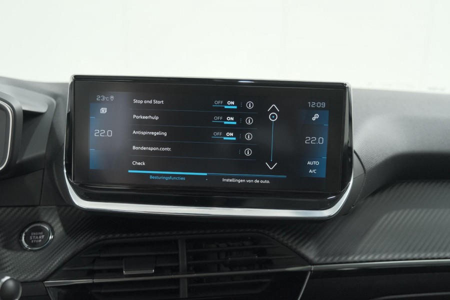 Peugeot 208 PureTech 100 Allure | Trekhaak | Camera | Apple Carplay | Navigatie | Parkeersensoren