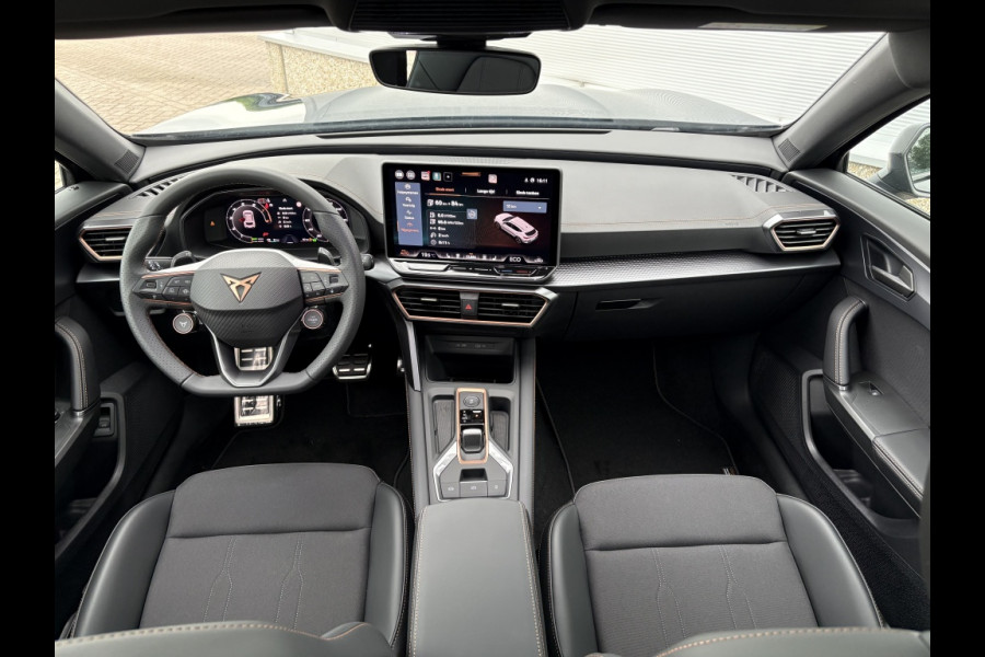 CUPRA Formentor 1.5 TSI e-Hybrid 204pk phev TREKHAAK! PANODAK! EDGE PACK! WINTER