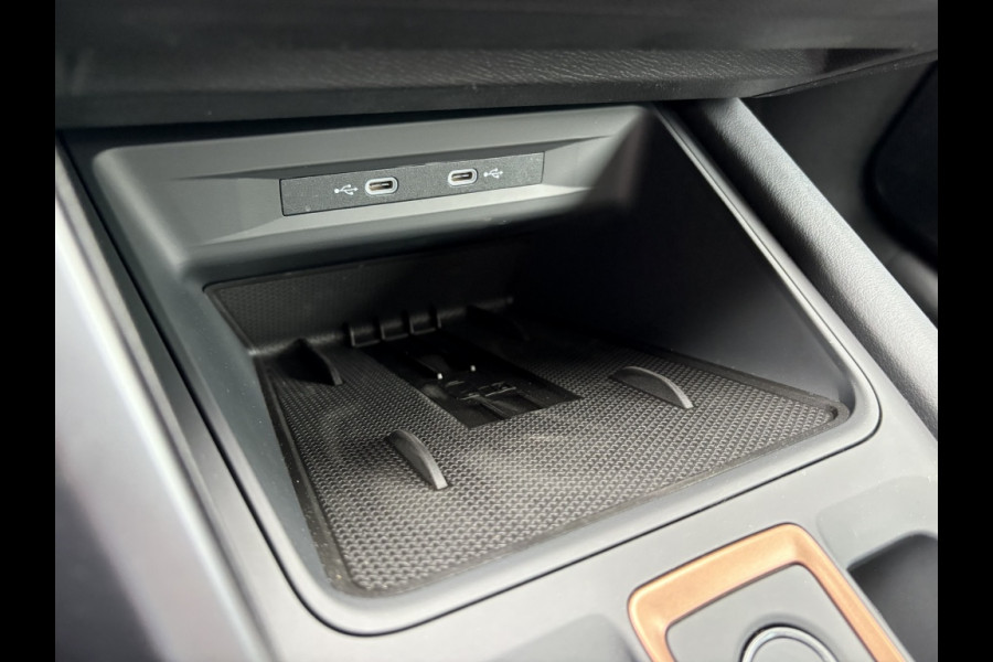 CUPRA Formentor 1.5 TSI e-Hybrid 204pk phev TREKHAAK! PANODAK! EDGE PACK! WINTER