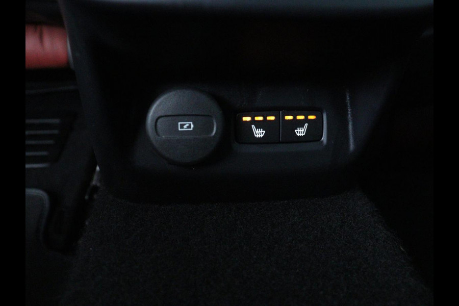 Polestar 2 Long Range Dual Motor Launch Edition 78kWh SOH 91,9% | Panoramadak | 360 Camera | Carplay | Navigatie | Adaptive Cruise | Harman Kardon | Stoel & Stuurwiel verwarming