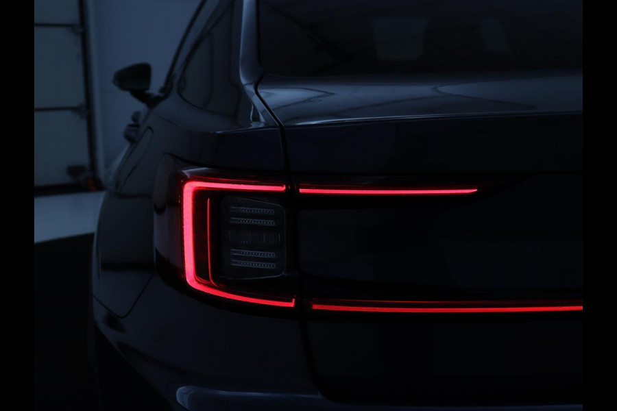 Polestar 2 Long Range Dual Motor Launch Edition 78kWh SOH 91,9% | Panoramadak | 360 Camera | Carplay | Navigatie | Adaptive Cruise | Harman Kardon | Stoel & Stuurwiel verwarming