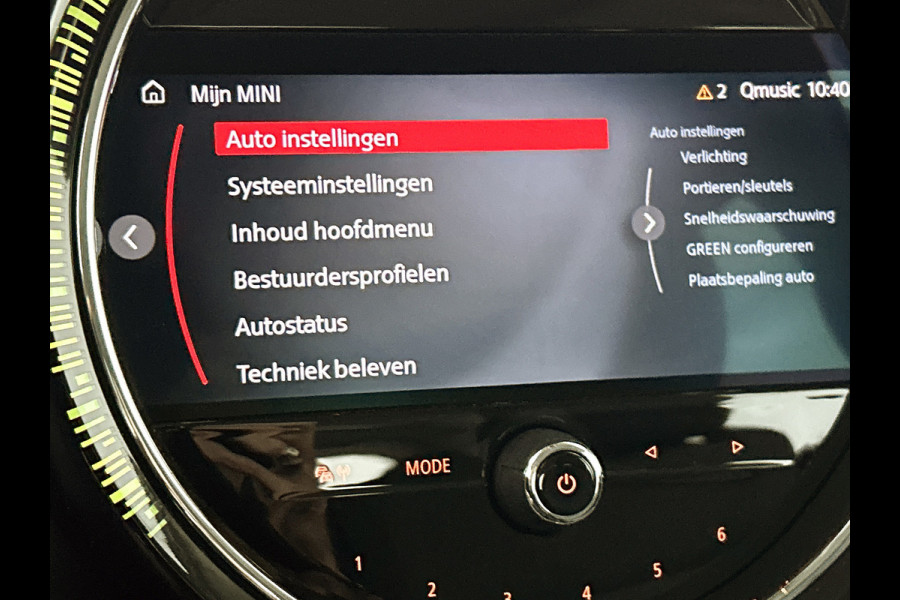 MINI 5-deurs 1.5 Cooper Classic (NL-auto, 1e Eig, Dealer OnderH, Navi Prof, Sportstoel, Parkeersensoren, Climate Con, Etc)