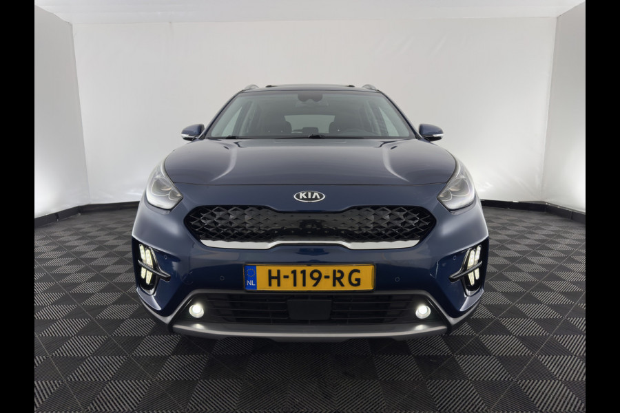 Kia Niro 1.6 GDi Hybrid ExecutiveLine (INCL-BTW) Aut. *PANO | LEATHER | FULL-LED | NAVI-FULLMAP | DIGI-COCKPIT | HEATED-COMFORTSEATS | CAMERA | DAB+ | KEYLESS | ECC | SHIFTPADDLES | ADAPTIVE-CRUISE | LANE-ASSIST | TOWBAR | 18"ALU