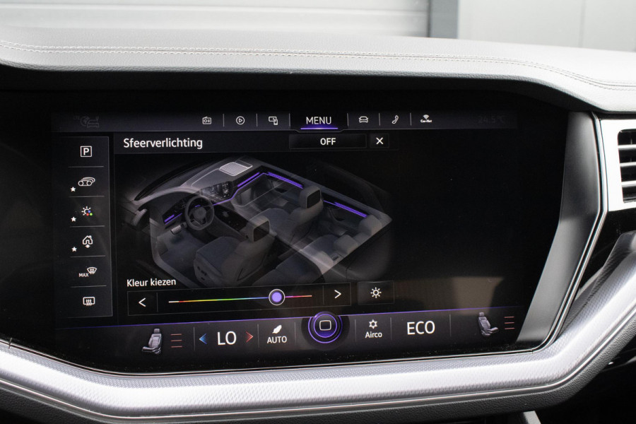 Volkswagen Touareg 3.0 TSi 4MOTION R Trekhaak Luchtvering Camera Nightvision