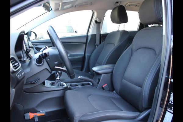 Hyundai i30 Wagon 1.0 T-GDI Comfort | APPLE CARPLAY / ANDROID AUTO | ACHTERUITRIJCAMERA | CRUISE CONTROL |