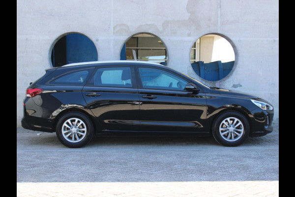 Hyundai i30 Wagon 1.0 T-GDI Comfort | APPLE CARPLAY / ANDROID AUTO | ACHTERUITRIJCAMERA | CRUISE CONTROL |