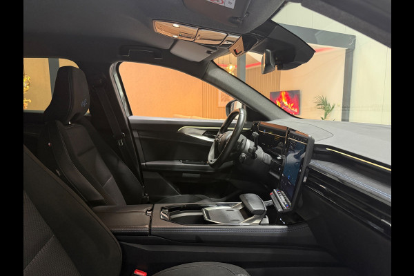 Renault Espace E-Tech Full Hybrid 200pk Esprit Alpine 7 pers| Matrix LED | Trekhaak Massage | 20 inch| 4CONTROL |