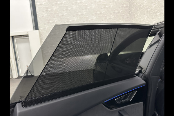 Audi Q8 60e 462PK Competition | #RS-Stoelen | Carbon | Panorama | ACC | 360 Camera | B&O Sound | Trekhaak | Matrix-LED | Sfeerverlichting | Memory | Stuurverwarming | Stoelverwarming V+A | Zonwering | ISO-Glas | Leder Dashboard | 3-Zone Clima | Carplay |