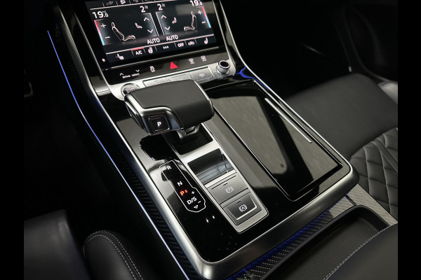 Audi Q8 60e 462PK Competition | #RS-Stoelen | Carbon | Panorama | ACC | 360 Camera | B&O Sound | Trekhaak | Matrix-LED | Sfeerverlichting | Memory | Stuurverwarming | Stoelverwarming V+A | Zonwering | ISO-Glas | Leder Dashboard | 3-Zone Clima | Carplay |