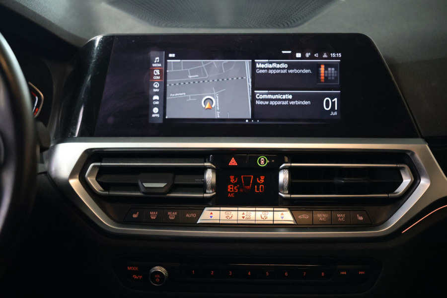 BMW 3 Serie 318i Business Edition AVM SPORTLEDER NAVI CARPLAY DIGI DASH '21