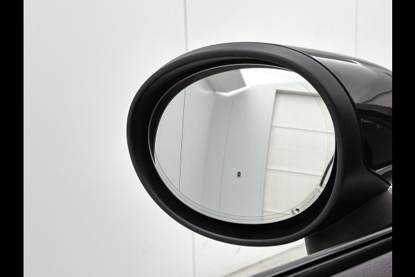 MINI 5-deurs 1.5 Cooper Classic (NL-auto, 1e Eig, Dealer OnderH, Panorama, Carplay, Navi Prof, Sportstoel, ParkeerS, Climate, Etc)