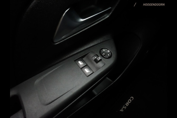 Opel Corsa 1.2 Edition Luxe (APPLE CAPLAY,CRUISE CONTROL,PARKEERSENSOREN,AIRCO,NAVIGATIE,LED,COMFORTSTOELEN,TOPCONDITIE)