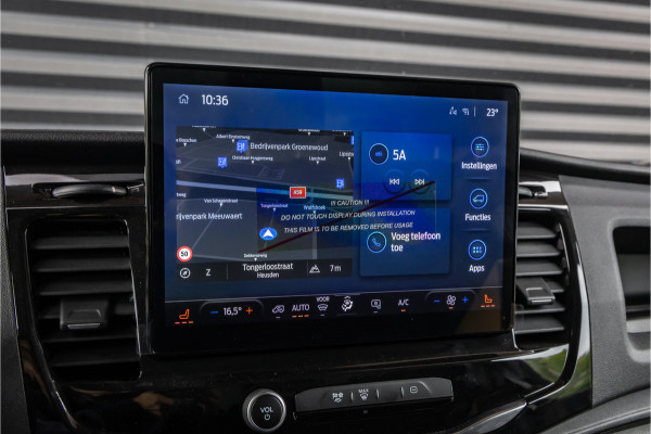 Ford E-Transit Bakwagen met laadklep Rolstops