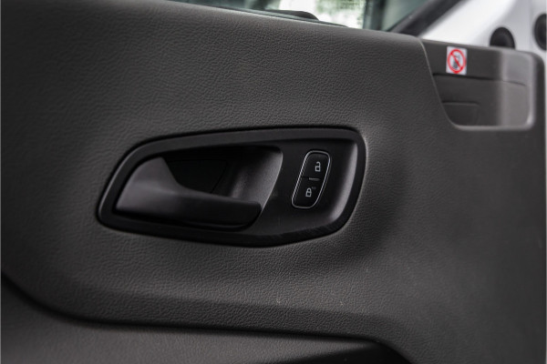 Ford E-Transit Bakwagen met laadklep Rolstops