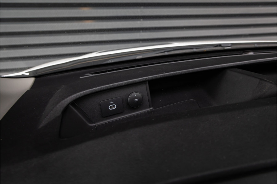 Ford E-Transit Bakwagen met laadklep Rolstops