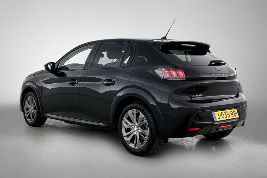 Peugeot e-208 EV Allure 50 kWh(NL-auto, Goed OndH, Camera, Carplay, StoelV, Lane Assist, Navi, Climate Con, Etc)