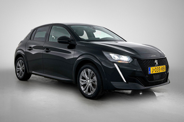 Peugeot e-208 EV Allure 50 kWh(NL-auto, Goed OndH, Camera, Carplay, StoelV, Lane Assist, Navi, Climate Con, Etc)