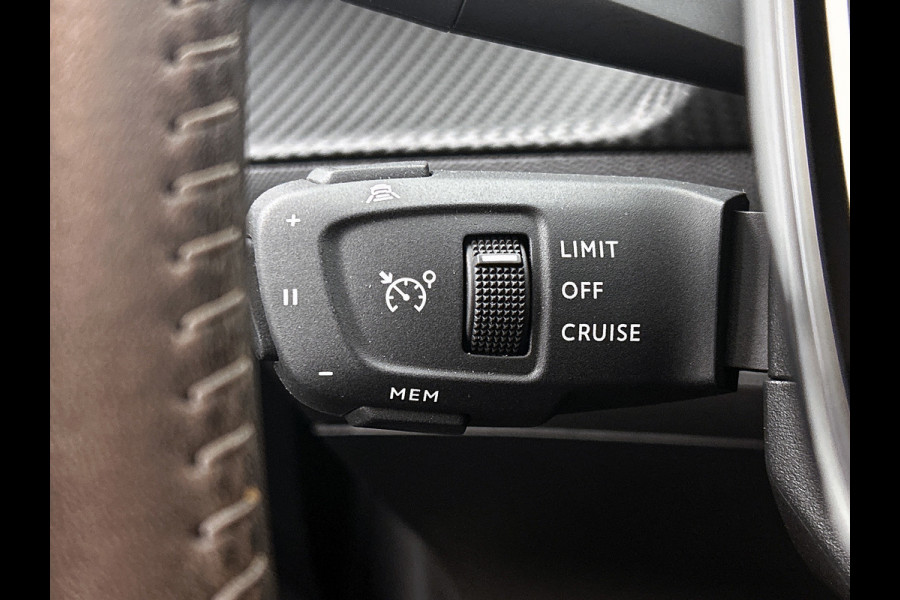 Peugeot e-208 EV Allure 50 kWh(NL-auto, Goed OndH, Camera, Carplay, StoelV, Lane Assist, Navi, Climate Con, Etc)