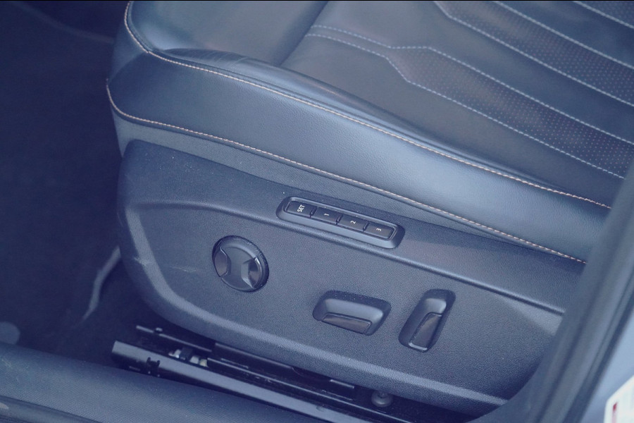 CUPRA Formentor 1.4 e-Hybrid Performance / Maxton design / Elek. Trekhaak / Pano / SOH 89,5 % / / Camera / Carplay