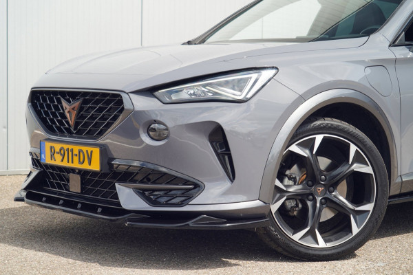 CUPRA Formentor 1.4 e-Hybrid Performance / Maxton design / Elek. Trekhaak / Pano / SOH 89,5 % / / Camera / Carplay