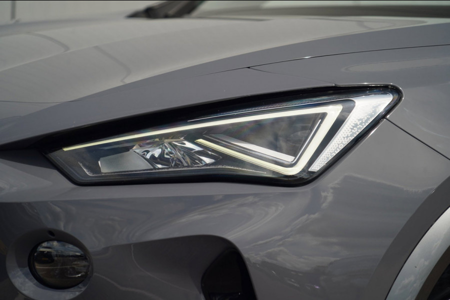 CUPRA Formentor 1.4 e-Hybrid Performance / Maxton design / Elek. Trekhaak / Pano / SOH 89,5 % / / Camera / Carplay