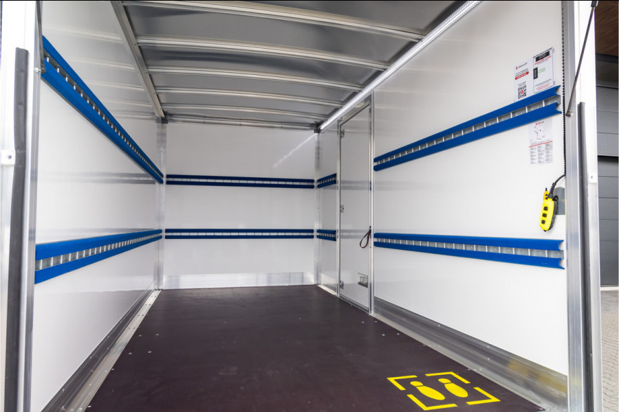 Ford E-Transit Bakwagen met laadklep Rolstops