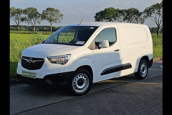 Opel Combo 1.5D L2H1 Edition 102PK Cruise control Airco Euro6 NAP Navi Oh-Historie 1e Eigenaar