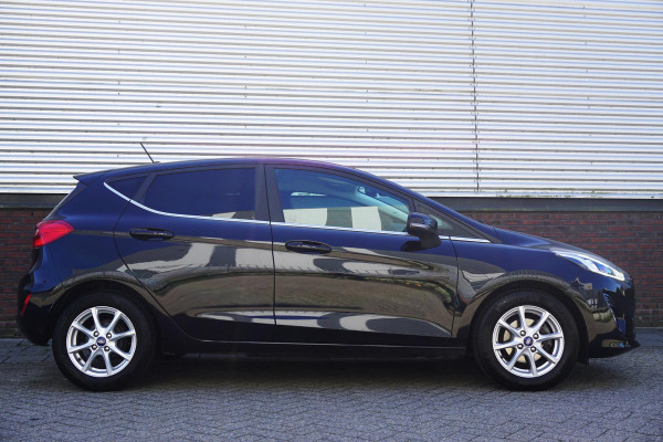 Ford Fiesta 1.0 EcoB.95PK Titanium X/Navigatie/Apple CarPlay/ Winterpakket/Dealeronderhouden