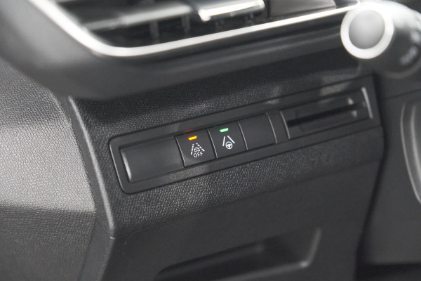 Peugeot 5008 PureTech 130 EAT8 GT | 7 Zitplaatsen | Schuif-/Kanteldak | Camera | Adaptieve Cruise Control