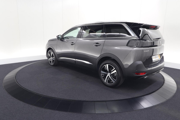 Peugeot 5008 PureTech 130 EAT8 GT | 7 Zitplaatsen | Schuif-/Kanteldak | Camera | Adaptieve Cruise Control