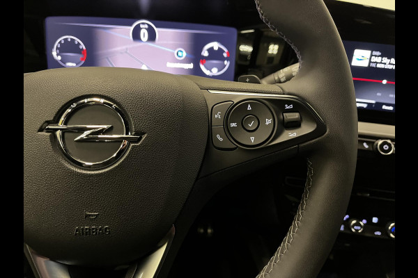Opel Mokka 1.2 Turbo Automaat Hybrid Ultimate Climate Control Apple Carplay/Android Auto  Navigatie Full LED Leder/Alcantara Virtual cockpit PDC VA + Camera 18" LM Velgen Adaptive Cruise Control