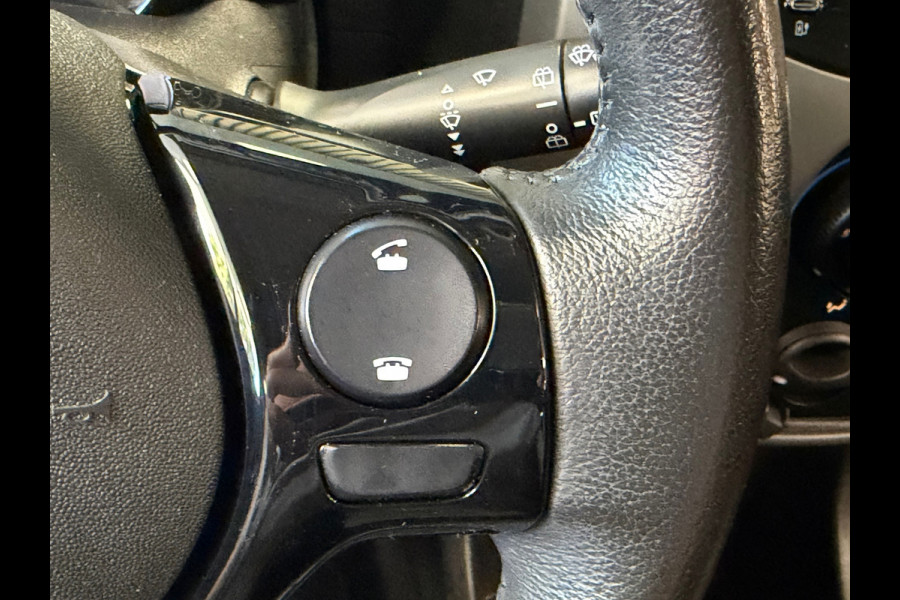 Peugeot 108 5 Drs. 1.0 e-VTi Active START/STOP AIRCO BLUETOOTH ELEKTR. RAMEN AUX USB