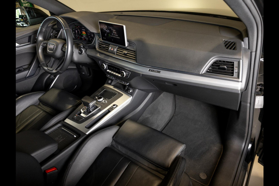 Audi Q5 55 TFSI e S-Line edition / 367pk / Panorama dak / Trekhaak / Leder / Achteruitrij camera /