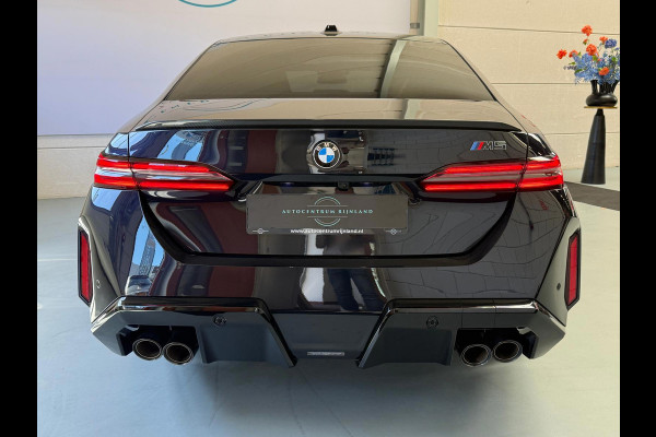 BMW 5 Serie M5 Automaat, Carbon pakket, keramische remmen, HUD, Bowers & Wilkins, M Multifunctionele Stoelen